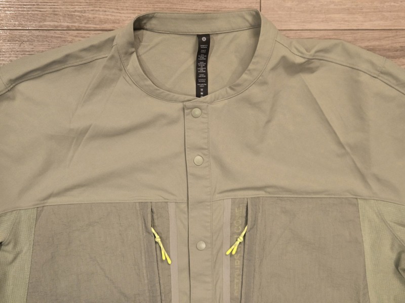 Lululemon Water Repellent Hiking Snap Shirt 2XL Mens Green Short Sleeve gallery