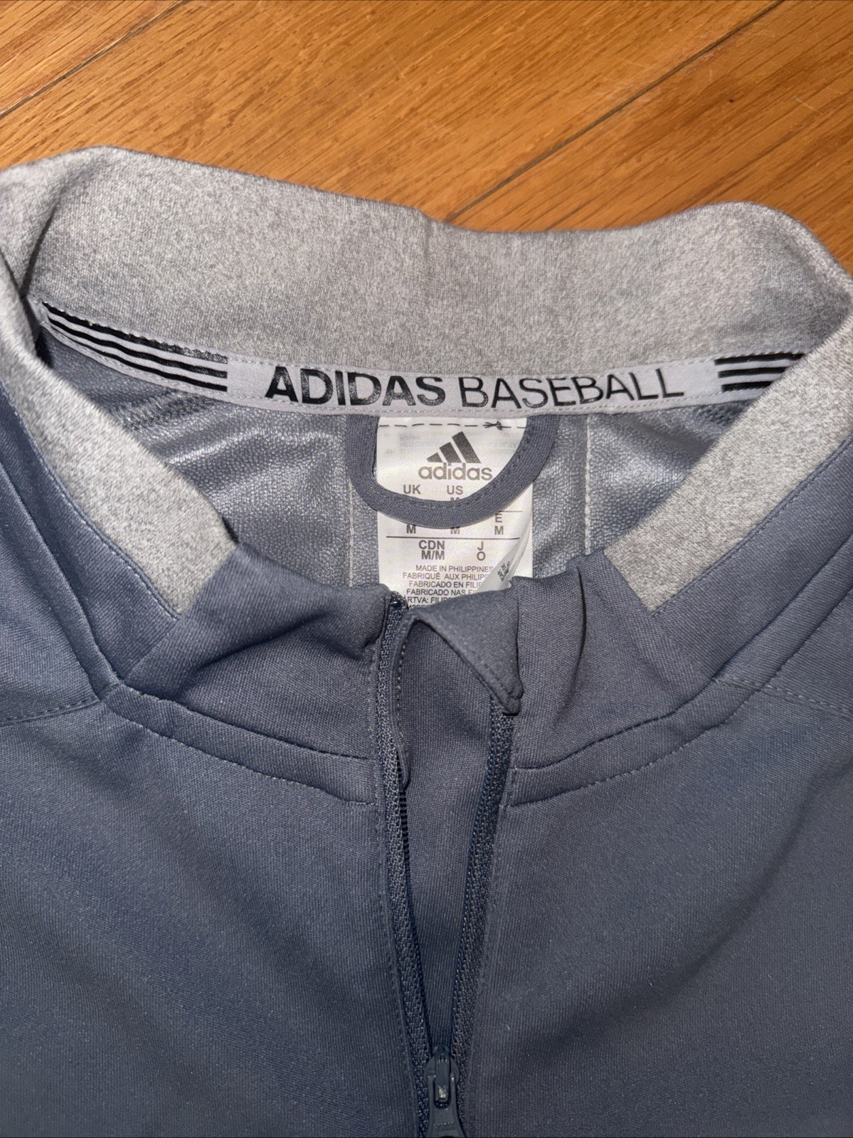 Men’s Medium Adidas Baseball 3/4 Long Sleeve Active wear- Windbreaker Pull Over gallery
