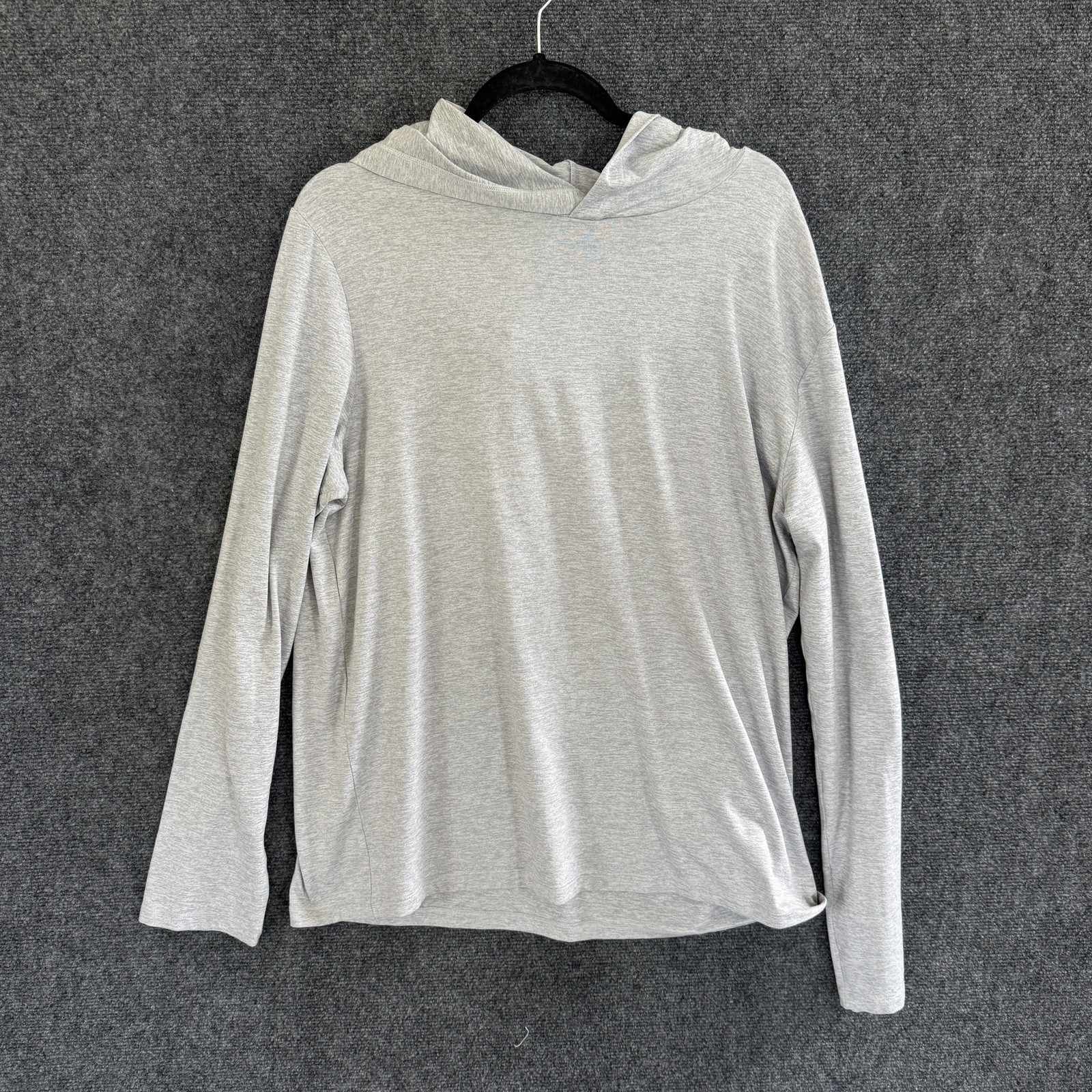 SOLD OUT Alo Men’s L Conquer Reform Long Sleeve With Hood Athletic Heather Grey gallery