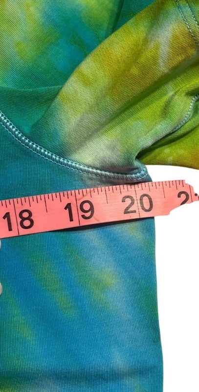 Lululemon Mens 5 Year Basic Tee Custom Tie Dye Blue Green Yellow Size L gallery