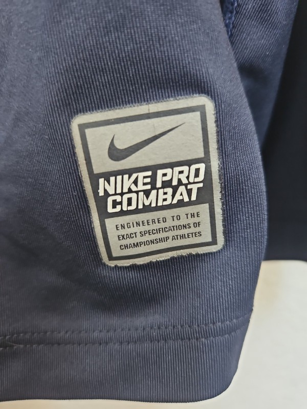 Nike Pro Combat Dri-Fit Fitted Longsleeve Activewear Shirt Mens Size XL Navy Blu gallery