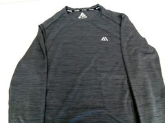 Tec-one one-Wick Small Athletic Long Sleeve Jersey
