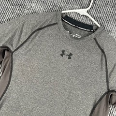 Under Armour Compression Shirt Mens Medium Gray Heat Gear Long Sleeve Active