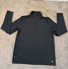 Vuori Ease Performance Half Zip 2.0 Pullover Men’s Size Medium Gray Activewear