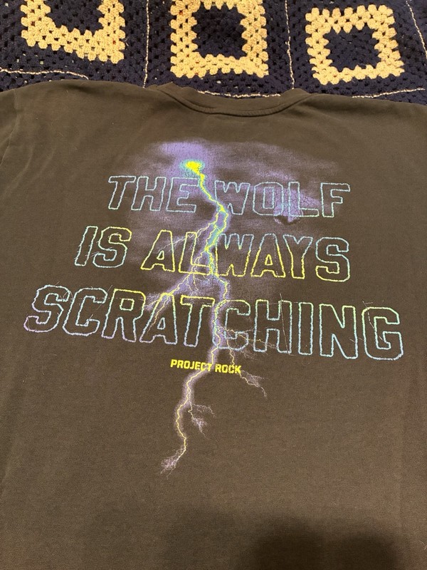 Under Armour Project Rock Wolf Always Hungry Graphic Two Sided T-Shirt Size XL gallery