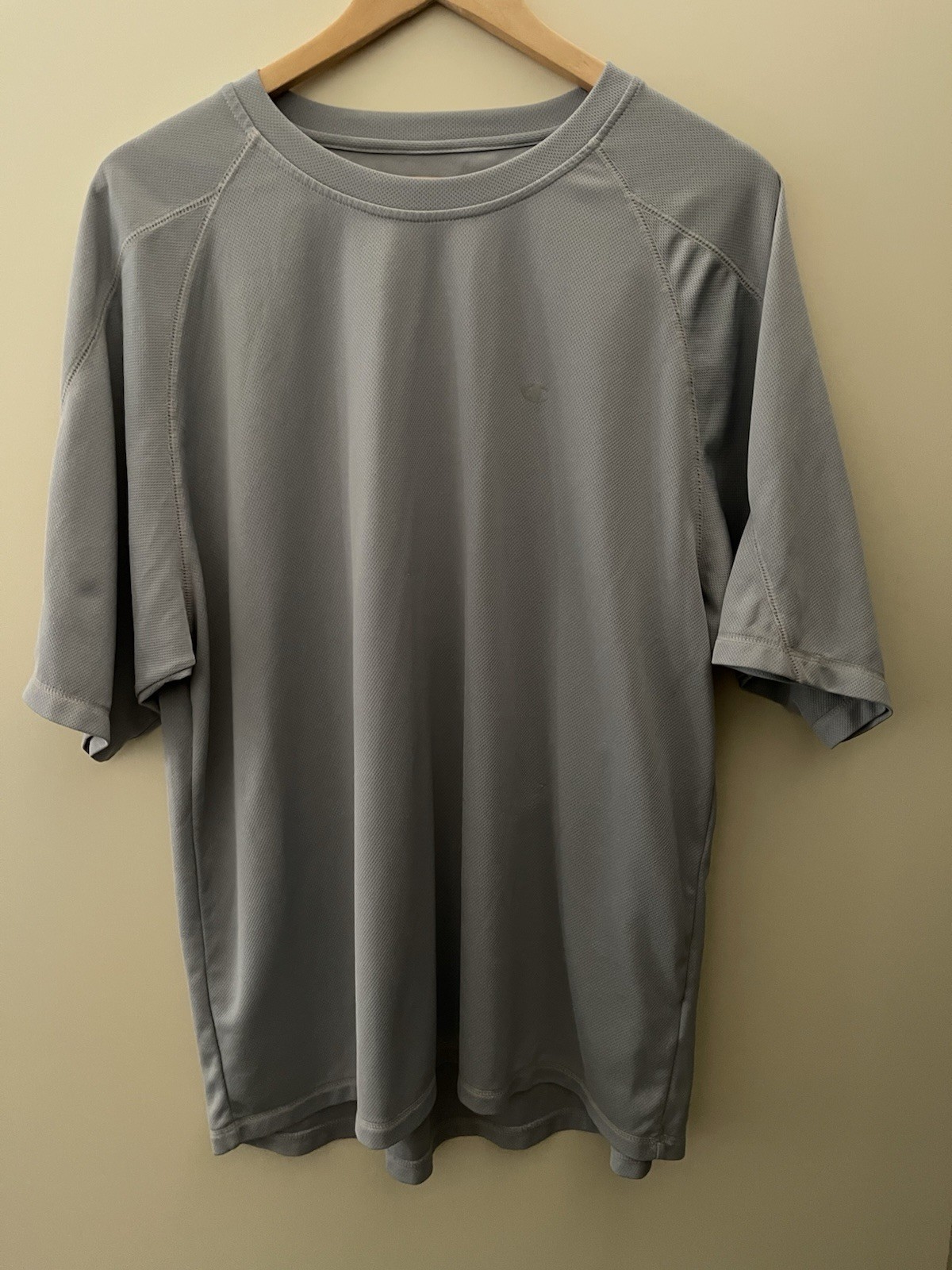 CHAMPION LOGO DBLE DRY TSHIRT MENS SIZE XL gallery
