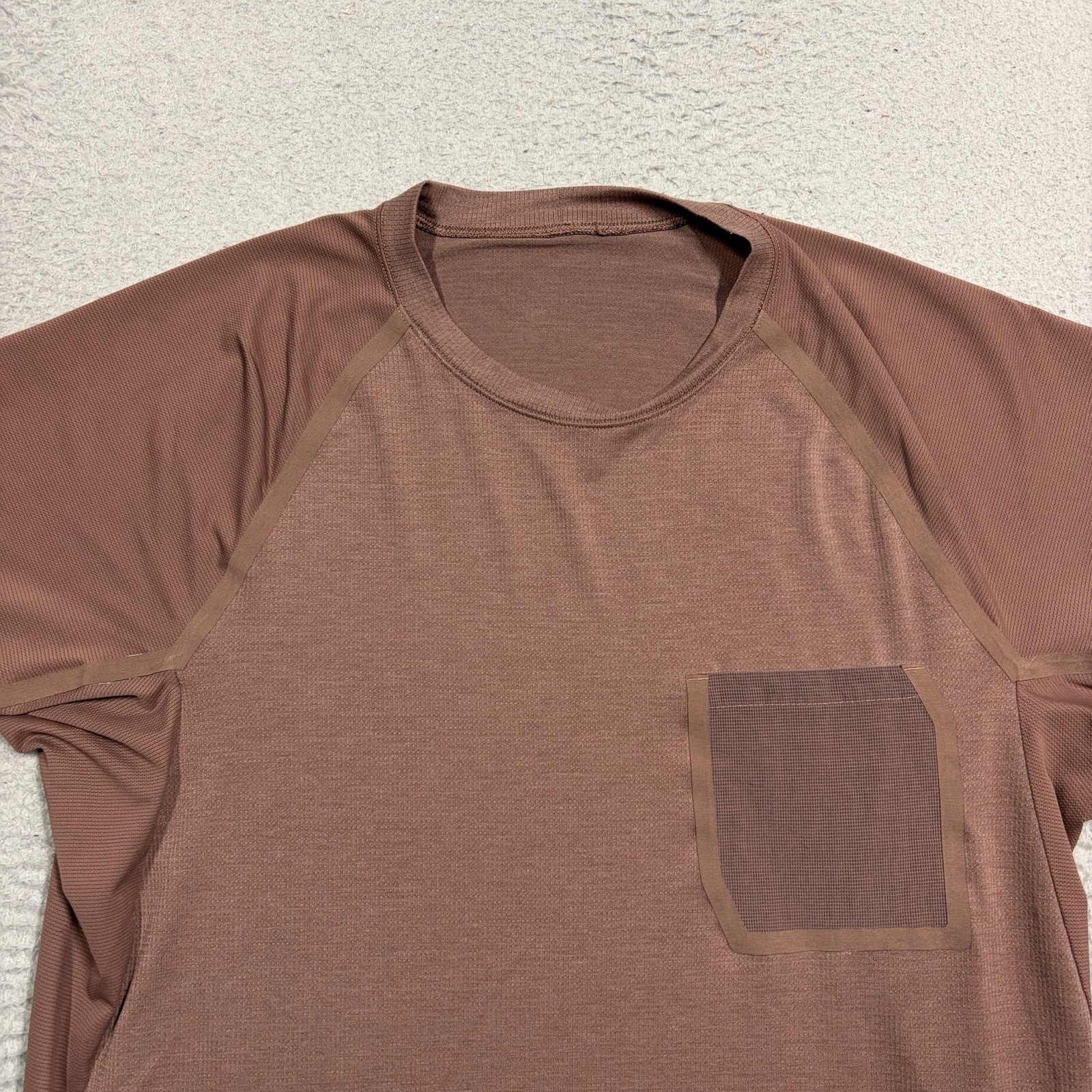 Lululemon Ventilated Hiking Shirt Size Small Dark Oxide Brown Top Short Sleeve gallery