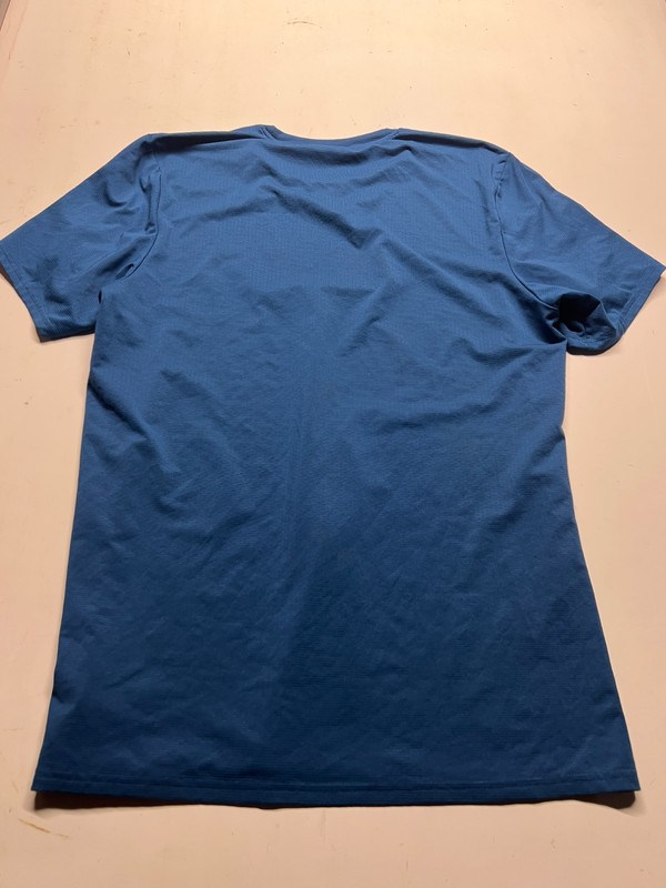 Gymshark Arrival T-Shirt Blue Basic Staple Minimalist Athletic Workout Mens Sz L gallery