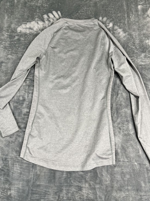 Nike Pro Dri-Fit Long Sleeve Shirt Tight Fit Gray Small Mens Athletic Top gallery