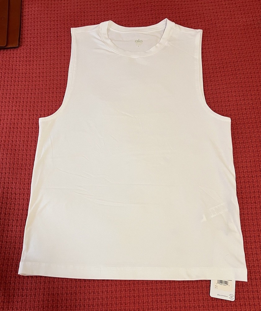 MENS ALO YOGA CONQUER MUSCLE TANK TOP SIZE SMALL WHITE SUPER SOFT BRAND NEW