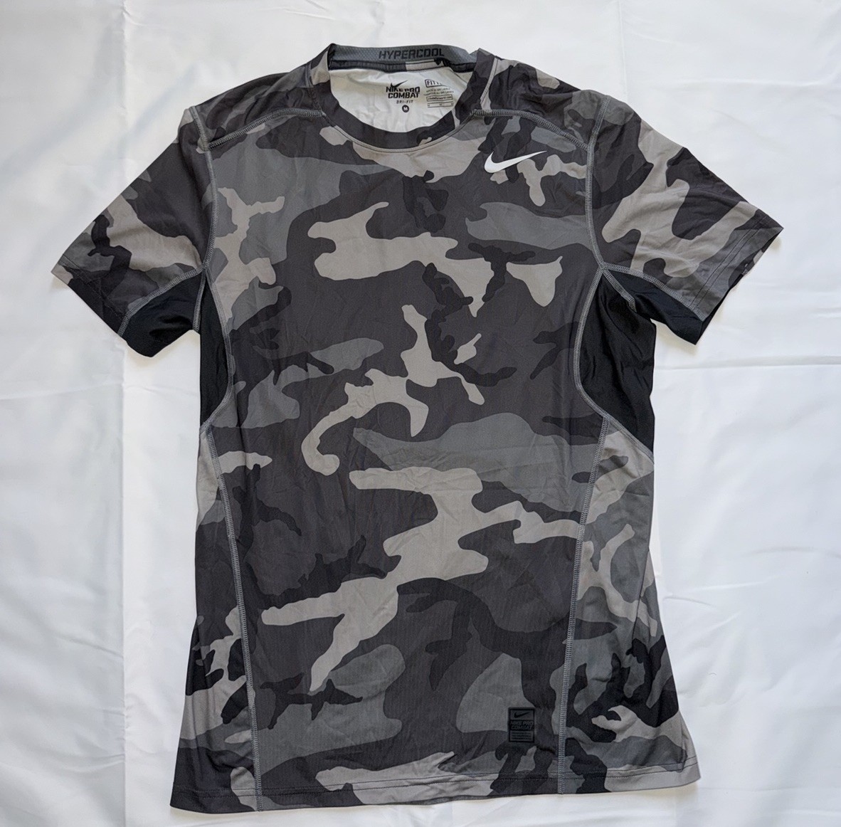Nike Pro Combat Hypercool Dri Fit Fitted T-Shirt Men’s Medium Gray Camo Athletic gallery
