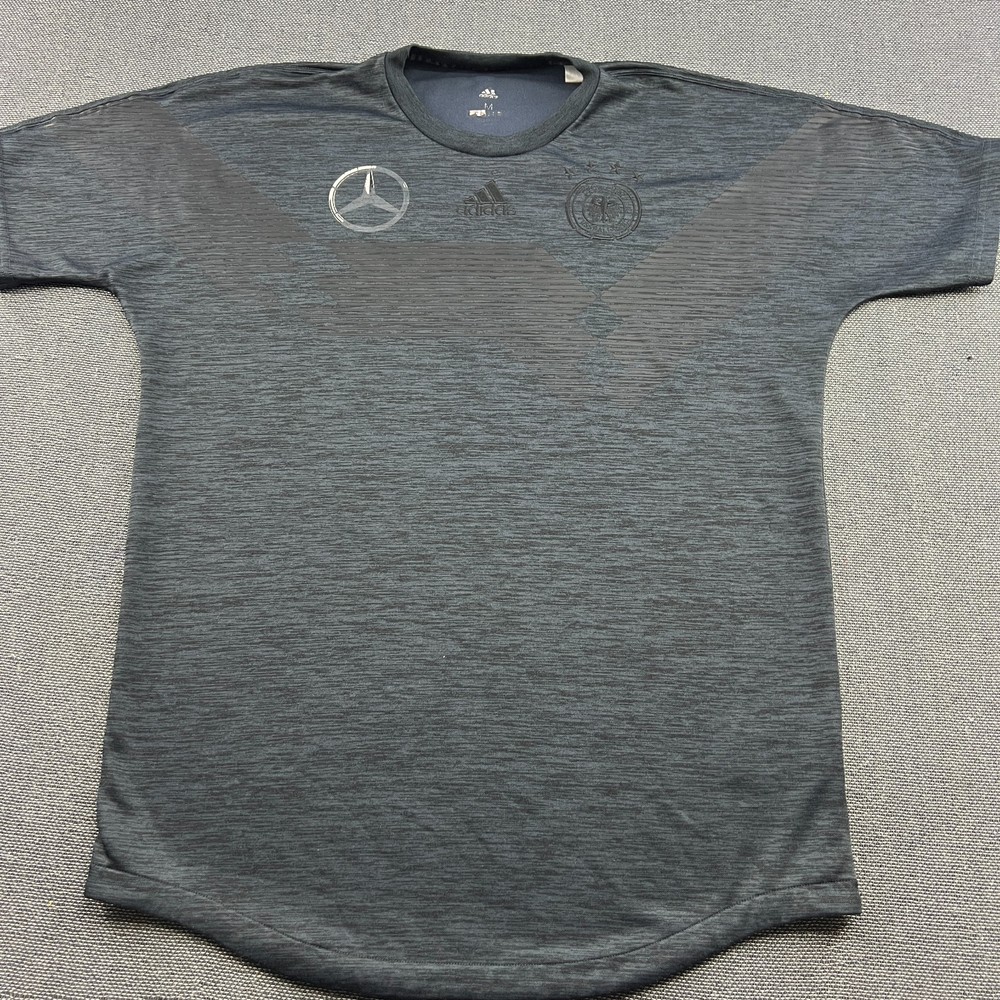 RARE Germany Mercedes Benz 2017 2018 Football Jersey Mens Medium Gray CW1372