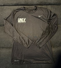 Nike New UNLV Football Black Long Sleeve Team Issued Shirt Size Large