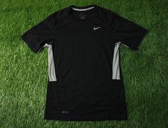 NIKE DRI-FIT 2010 SPORT RUN TRAINING MEN SHIRT JERSEY TEE ORIGINAL SIZE S SMALL
