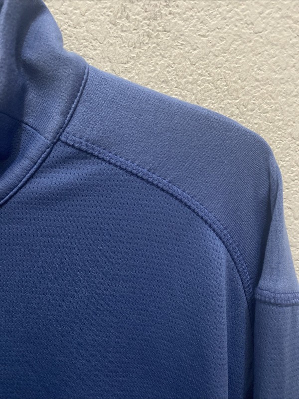 Izod Golf Men's XL Blue Pullover Long Sleeve 1/4 zip Mock Neck Activewear NWT gallery