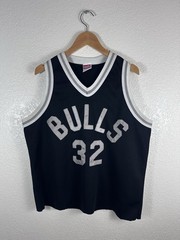 Vintage Empire Sporting Goods Bulls #32 Basketball Jersey USA Made XL