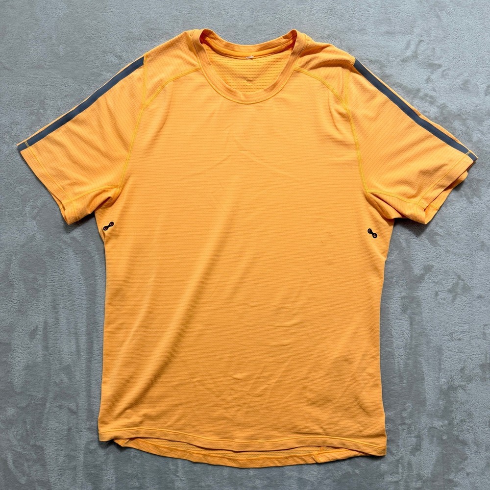 Lululemon Training Tech T Shirt Mens L Creamsicle Pop Metal Vent Running Gym