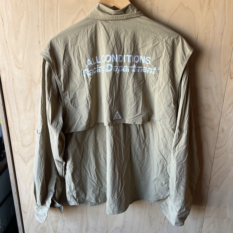 Nike ACG Orb Weaver Utility Shirt Team Racing Dept. Men’s Size Small Beige gallery