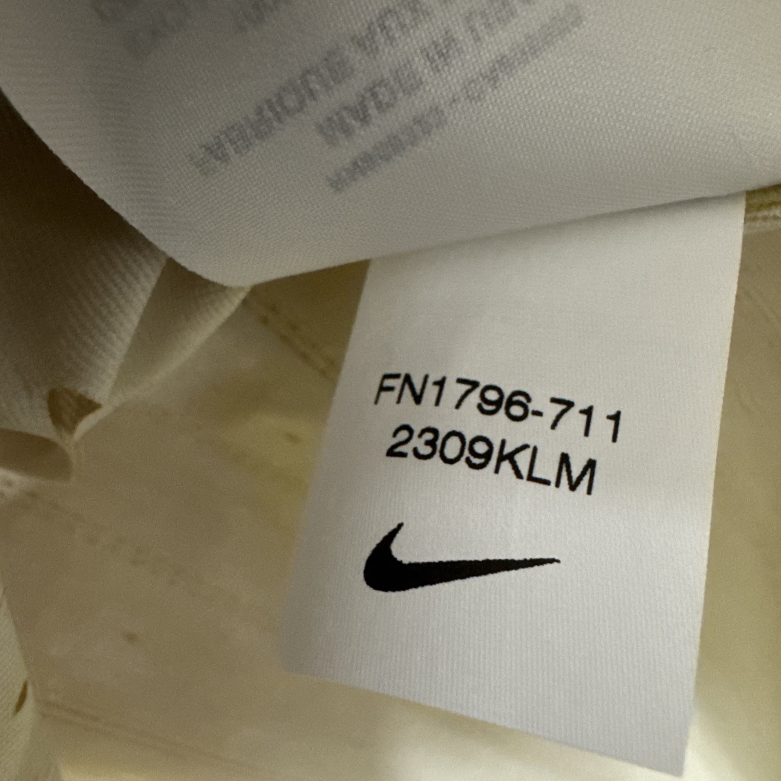 Nike 2024 Pro Elite Running Singlet White Yellow Gold Made In USA Men’s Size XS gallery