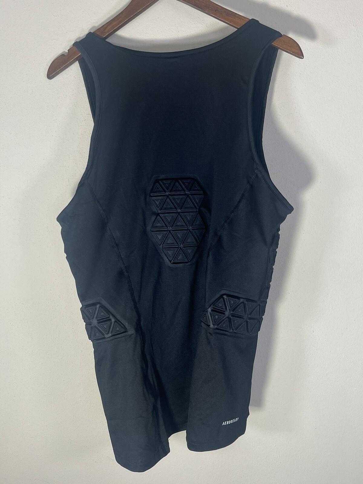Mens Adidas Padded Tank Top Sleeveless T-Shirt Size 2XL NEW gallery
