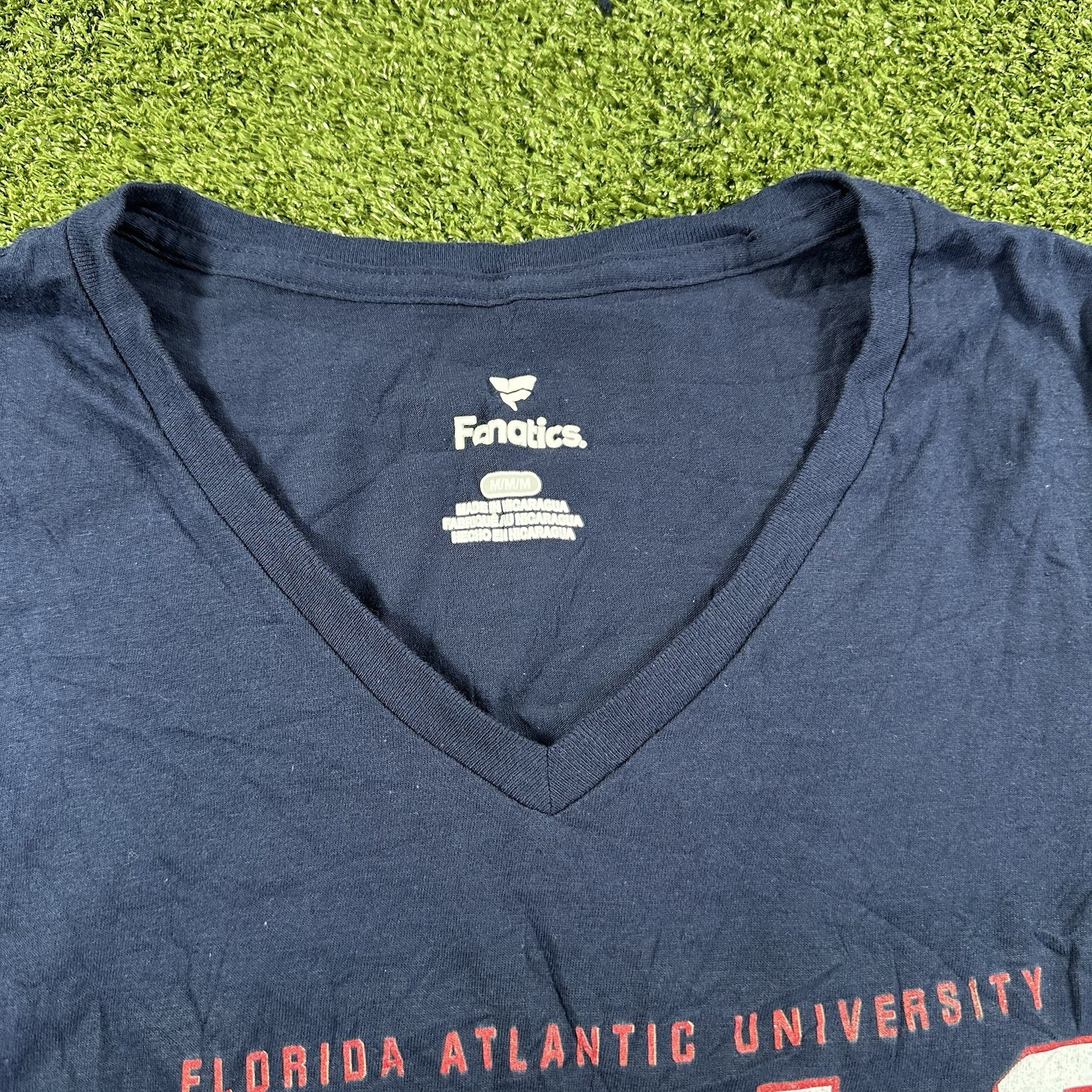 Florida Atlantic Owls Fanatics Short Sleeve Shirt Women's New without Tags M gallery