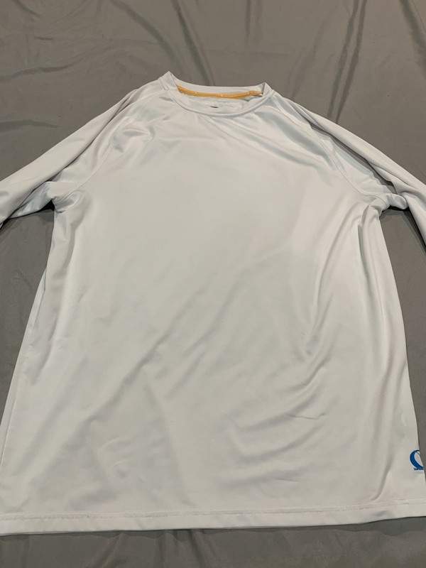 WAVE LIFE UV Protection 50+ Long Sleeve White USA Shirt Light Weight Size Medium gallery