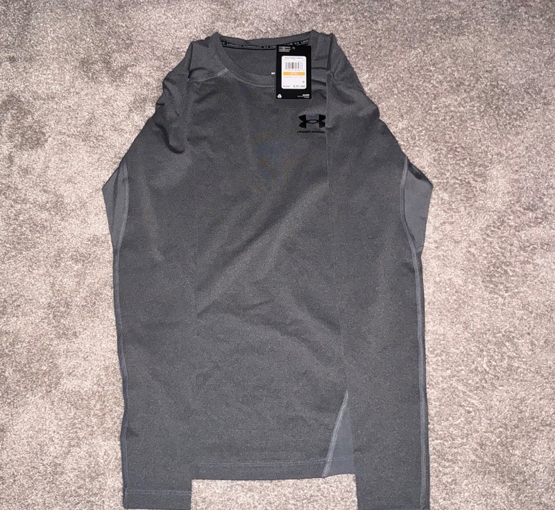 Bundle Under Armour HeatGear Men's Compression Short Sleeve brand new size small gallery