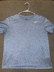 Nike Dri-FIT Women’s M Blue Crew Neck Short Sleeve Moisture Wicking T-Shirt