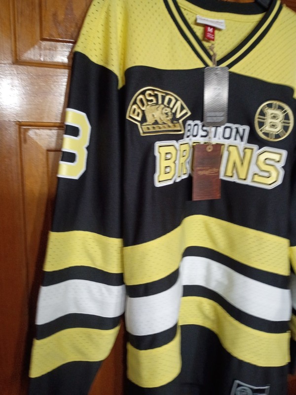 Mens Mitchell & Ness NHL STATESIDE PASTEL V-NECK LS JERSEY BOSTON BRUINS Small gallery