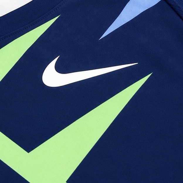 Nike 20/21 Pro Elite Shirt - Size Large Tall - (0CI1004-492) gallery