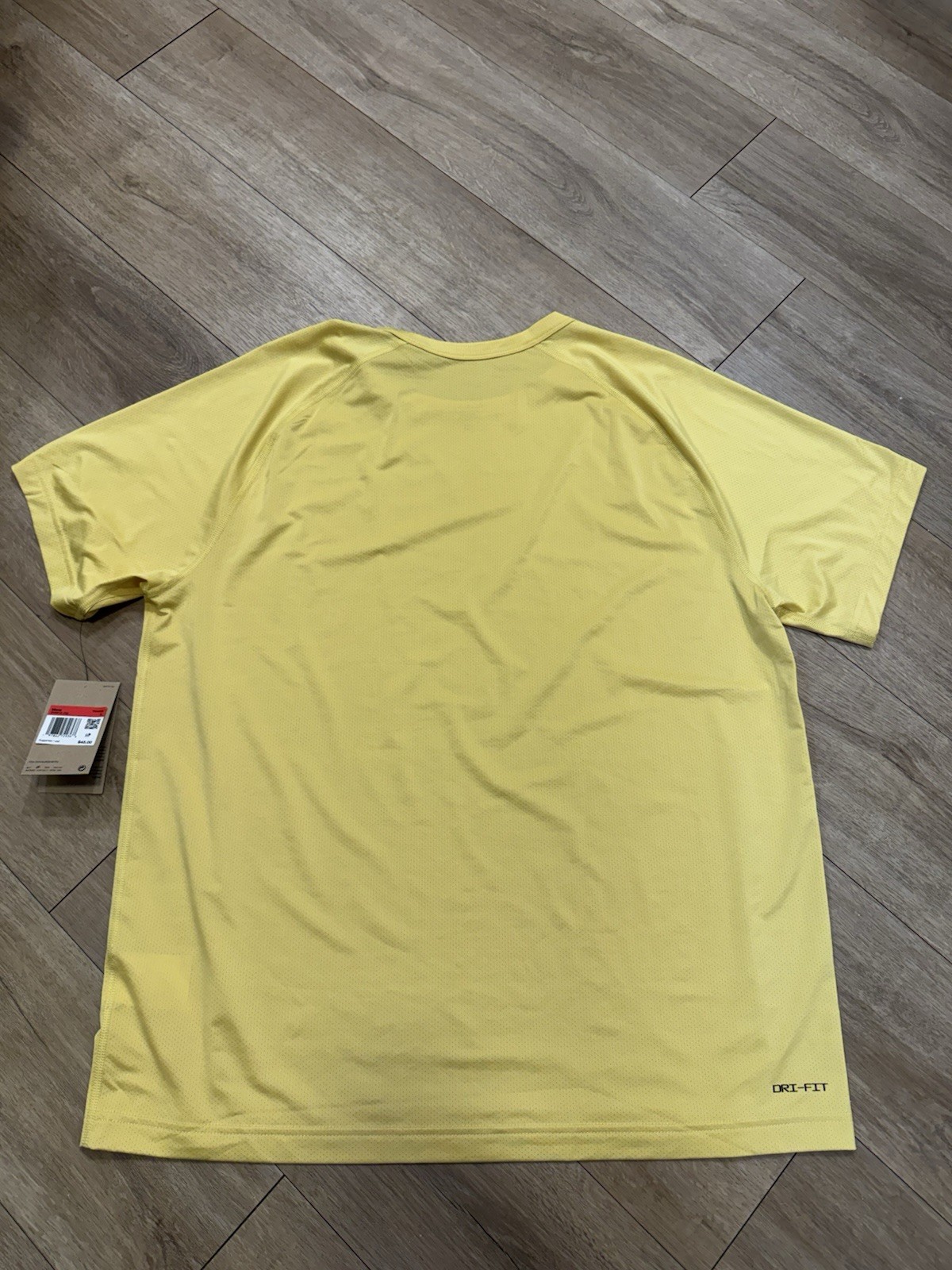 Nike Mens Large Yellow Dri-fit Legend Training Shirt Short Sleeve DV9815-700 gallery
