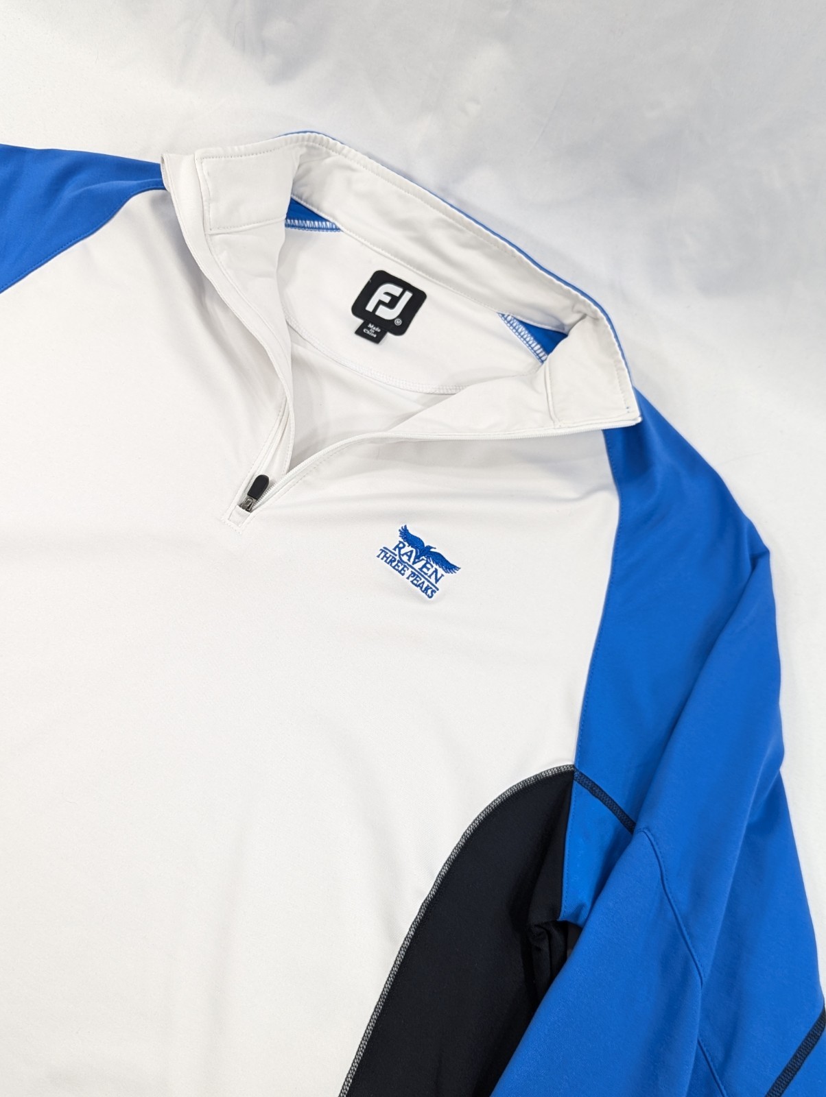 FootJoy Golf Quarter Zip Performance Pullover Med Long Sleeve Raven Three Peaks gallery