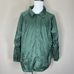 Harriton Men’s Hunter Green Full Button Down Nylon Staff Jacket Large