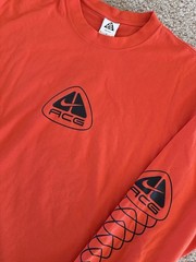 Nike ACG Orange/Black Long Sleeve Shirt Lungs DX9454 325 Men’s Size Medium