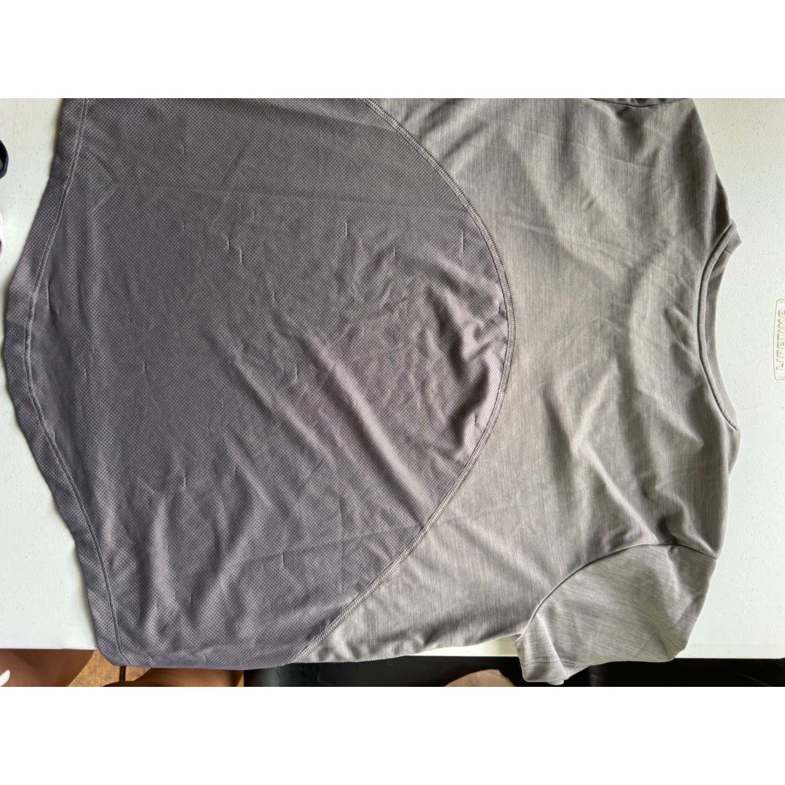 Nike Running Dri-FIT Mens XL Gray Short Sleeve Mesh Back Training T-Shirt gallery