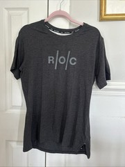 On Running Shirt Mens Medium Black R.O.C. T-Shirt Short Sleeve Graphic Athletic