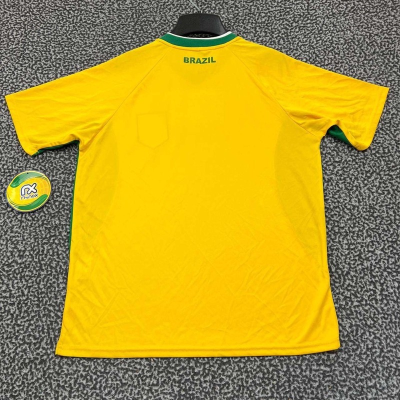 Brazil Soccer Team Jersey Shirt Men Medium Yellow Rhinox Short Sleeve V-Neck New gallery