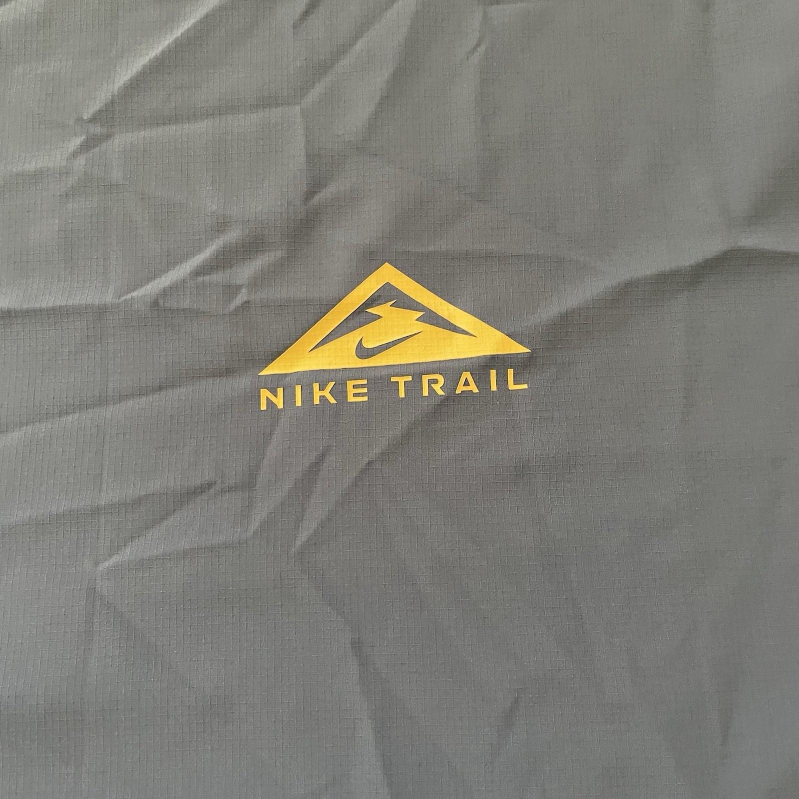Nike Trail Dri-FIT Running Shirt Men’s M Sage Green Performance Tee Outdoor gallery