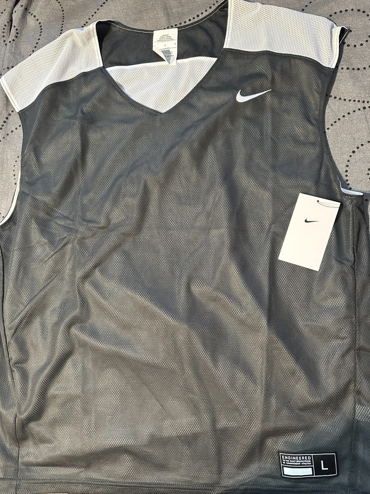 NIKE LACROSE REVERSIBLE D. GRAY & WHITE SLEEVELESS V COLLAR SHIRT SIZE L MEN $$