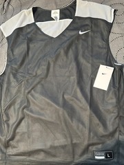 NIKE LACROSE REVERSIBLE D. GRAY & WHITE SLEEVELESS V COLLAR SHIRT SIZE L MEN $$
