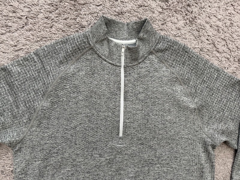 Lululemon Pullover Men's Large Gray Engineered Warmth Half Zip Stretch Gym gallery
