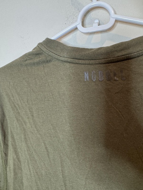 NOBULL Shirt Mens Medium Green Basic Tee Lightweight Training Gym CrossFit gallery