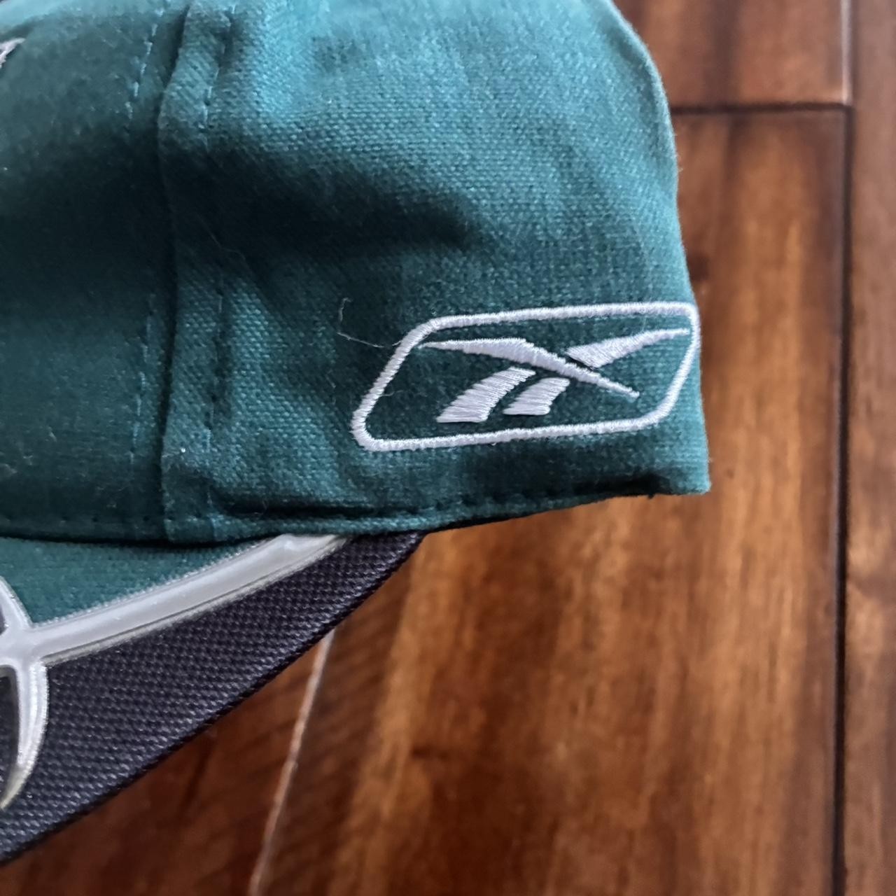 Reebok Pro Line Philadelphia Eagles green Hook & Loop strapback cap with cool gallery