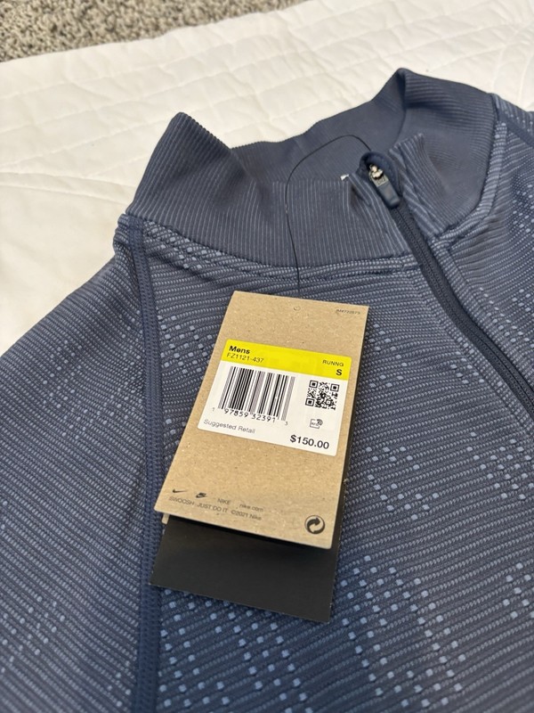 Nike Small Pinnacle Running Division 1/2 Zip Shirt Thunder Blue FZ1121-437 gallery