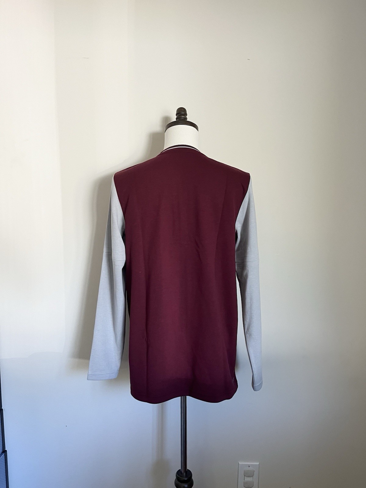 Nike Dri-FIT Men’s Long Sleeve 1/4 Zip Shirt Medium Maroon Gray FJ9549-669 gallery
