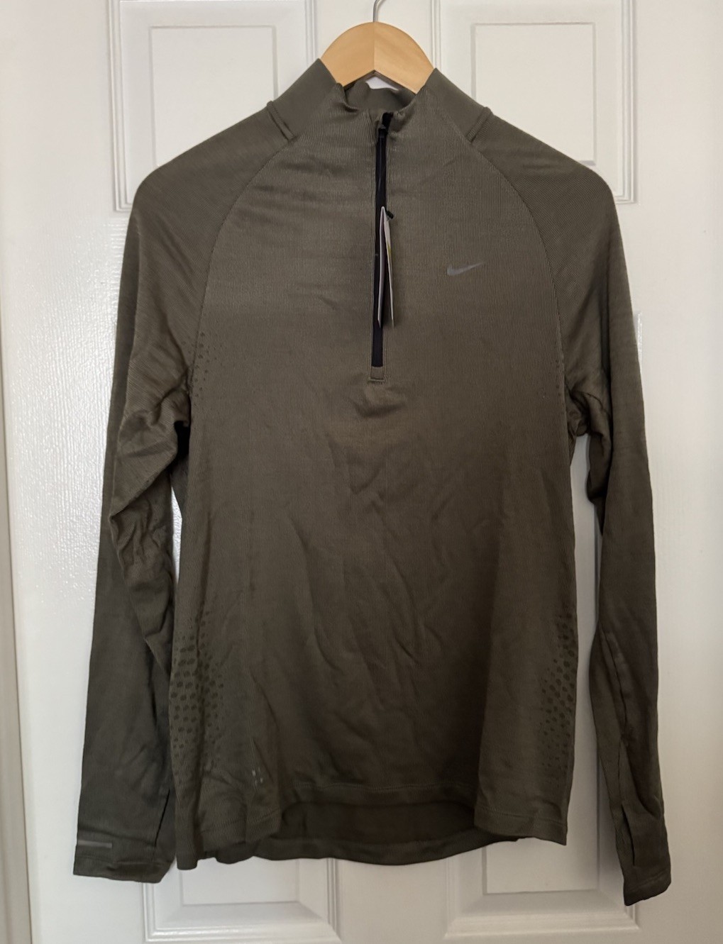 Nike Men's Small Running Division Therma-FIT ADV Running Top Olive FN3373-222 gallery