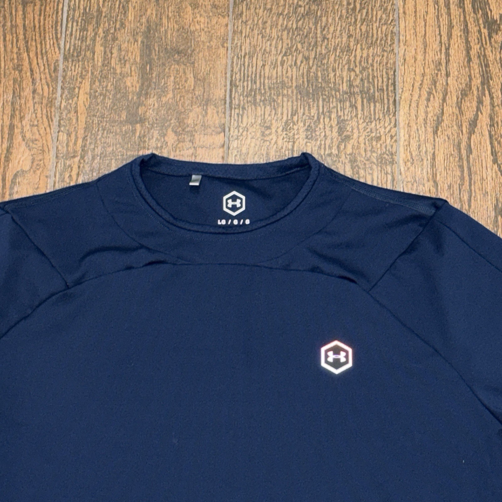 Under Armour Cold Gear Mens Celliant Navy Blue Longsleeve Crew Size. Large gallery