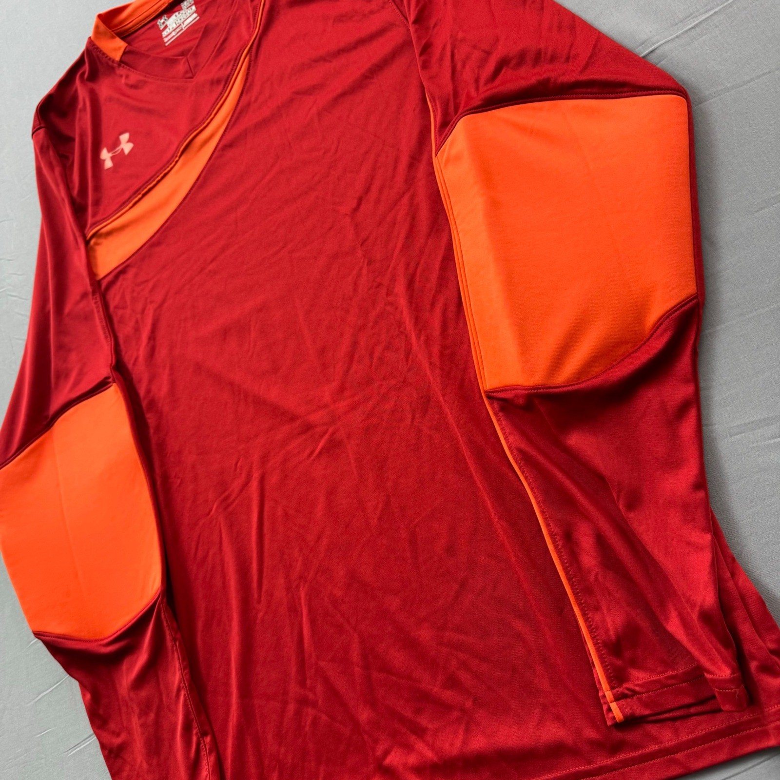 Under Armour HeatGear Mens Large Red Orange Padded Goalkeeper Soccer Jersey L/S gallery