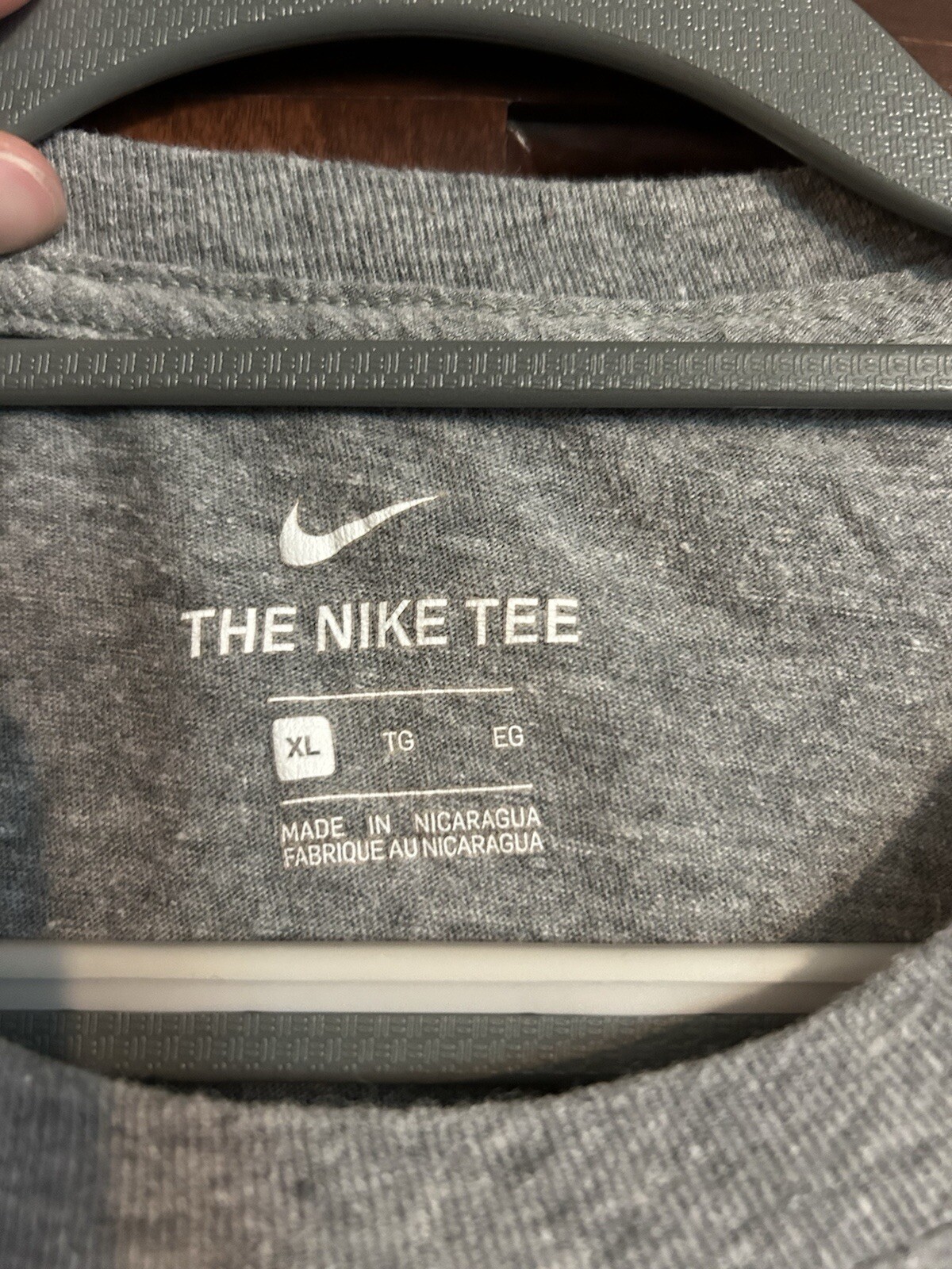 Nike Men's Sportswear T-Shirt Active Short Sleeve Graphic Tee Size XL gallery