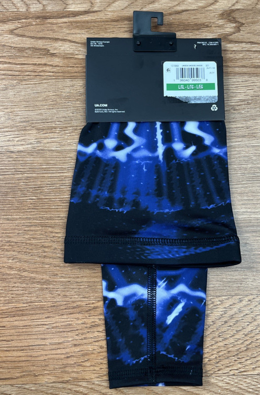 Under Armour Arm Sleeve- World Tour Edition, Size L/XL NEW gallery